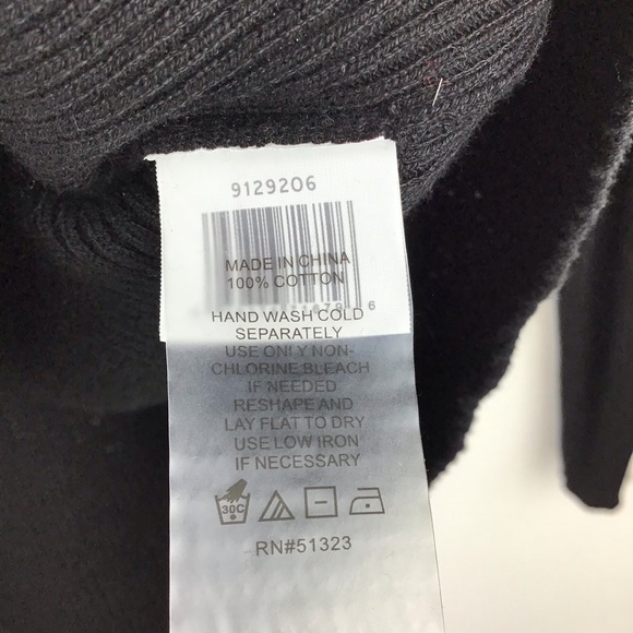 Vince Camuto Contrast Sleeve Ribbed Sweater l XS - Picture 8 of 8